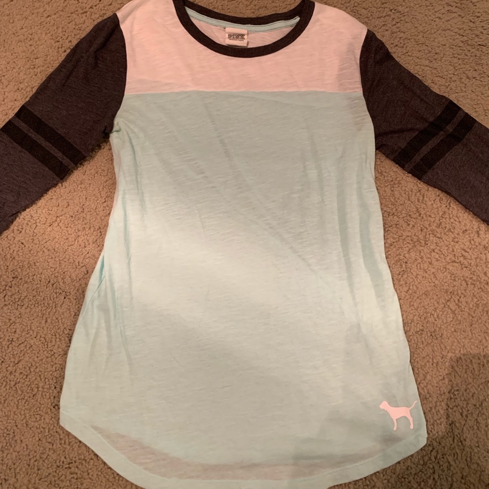 VS PINK shirt